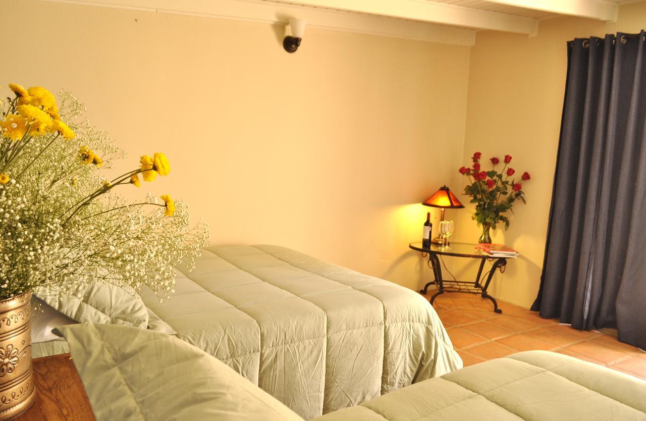 Horsepower Ranch Hotel Ensenada Bilik gambar